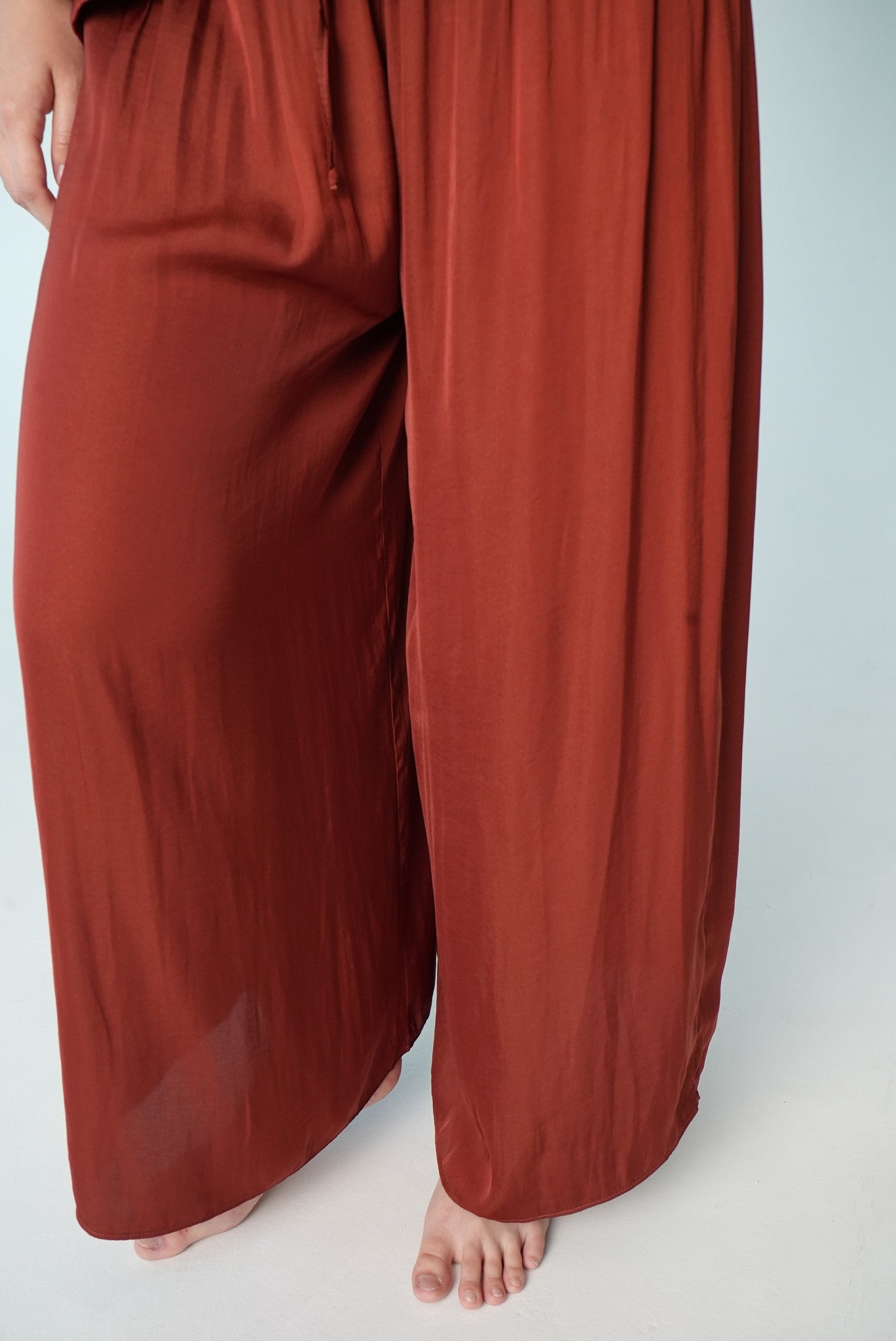 Belted Bateau-Neck Lounge Set