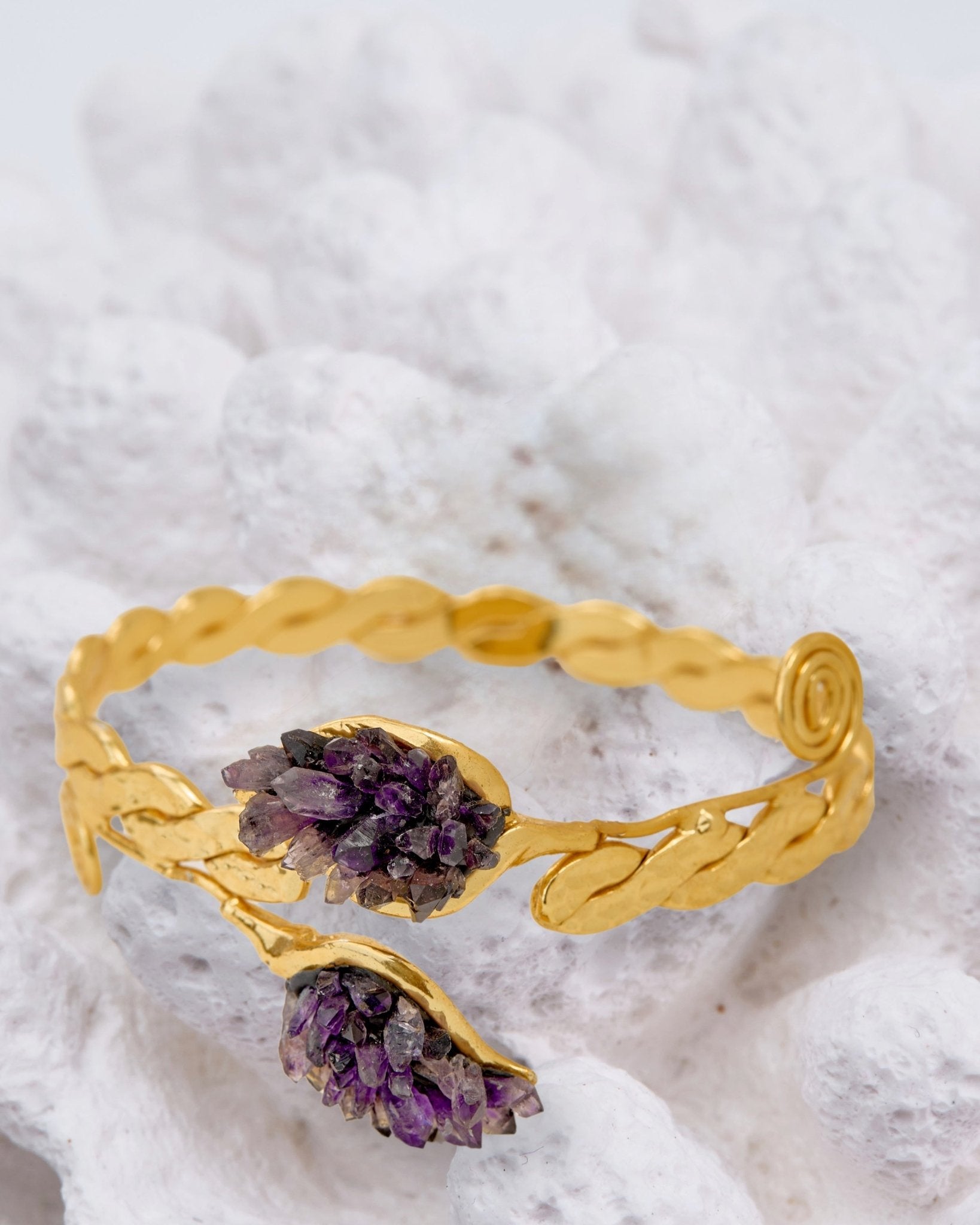 Golden Stone Cuff Bracelet - BraceletMAZONKIKI