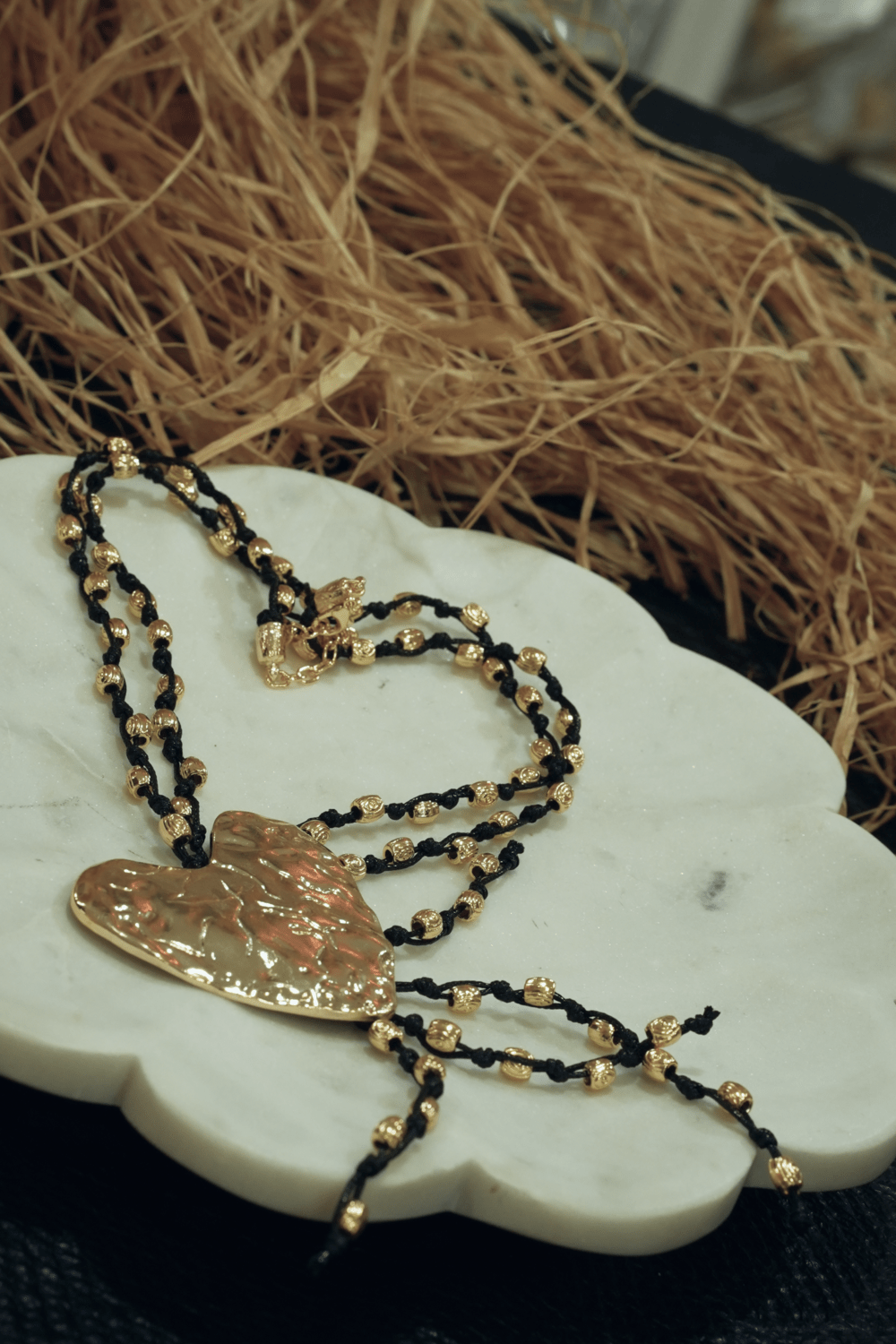 Heart Pendant Beaded Necklace - NecklaceMAZONKIKI