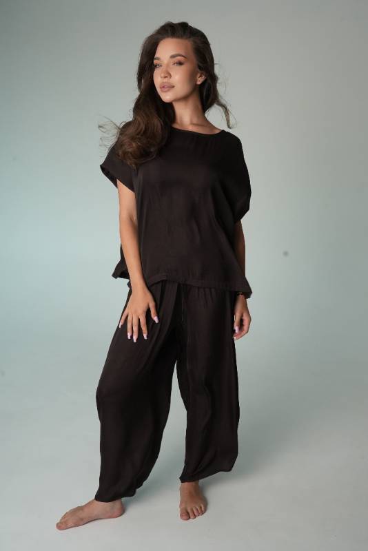 Mazonkiki Still Ground espresso drop-shoulder lounge set with fluid harem pants — quiet luxury two-piece