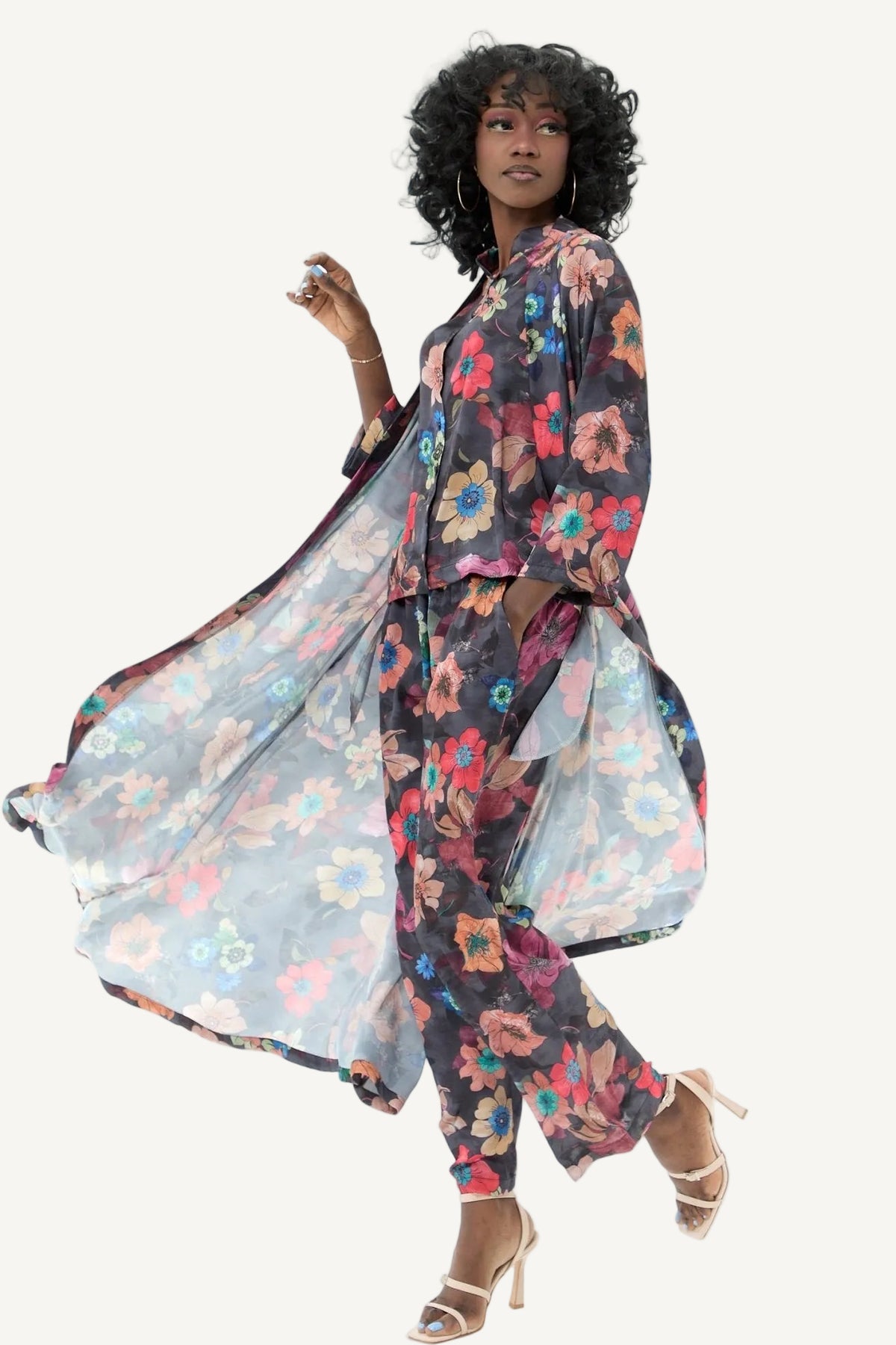 Ice Box Robe ICE CREAM BOUQUET Satin Kimono Robe – MAZONKIKI