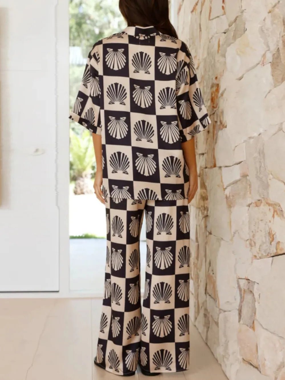 Printed Collared Neck Top and Wide Leg Pants Set - MAZONKIKI