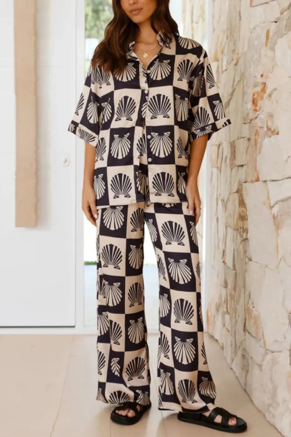 Printed Collared Neck Top and Wide Leg Pants Set - MAZONKIKI