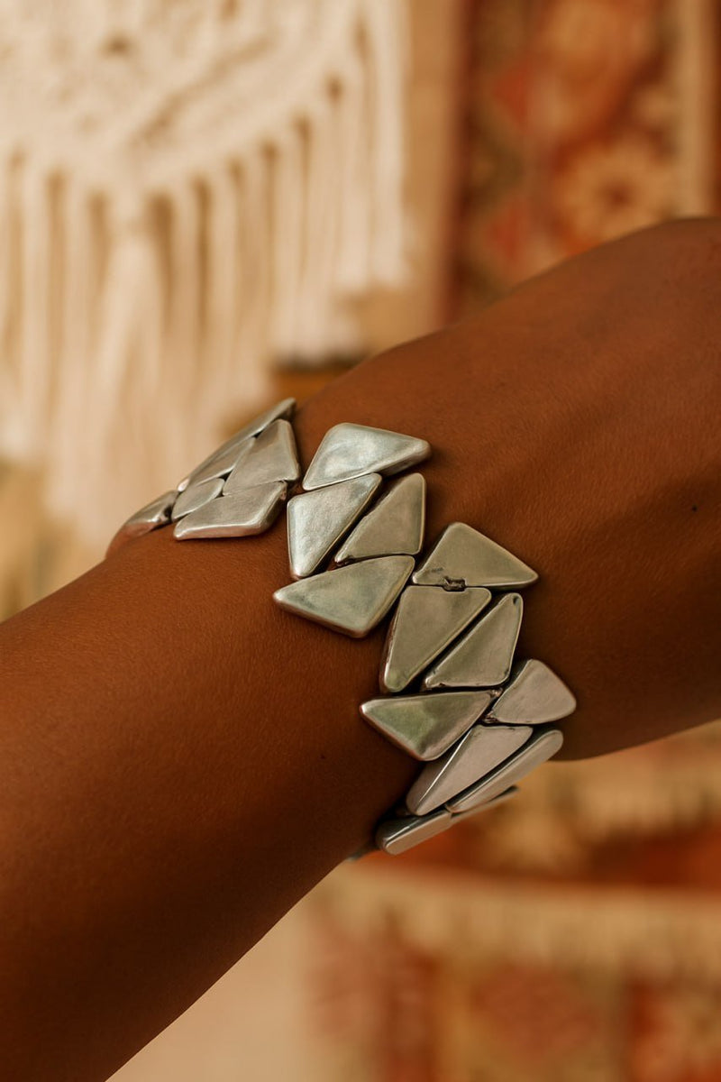 Silver - Tone Geometric Stretch Bracelet - BraceletMAZONKIKI